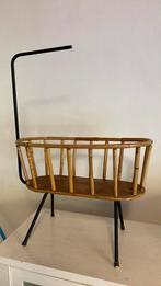 Vintage poppenwieg, Ophalen, Gebruikt, Babypop