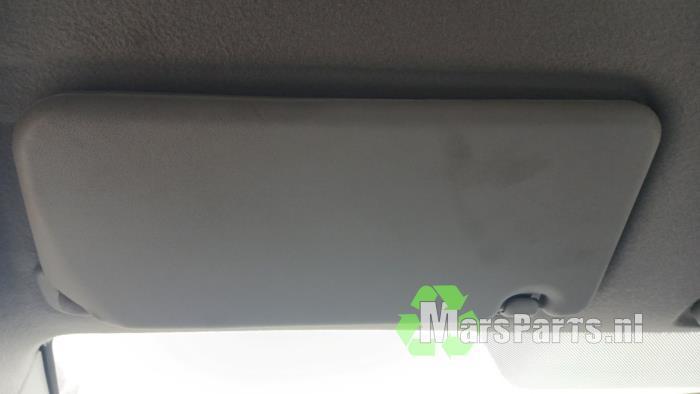 Zonneklep van een Suzuki Alto, Auto-onderdelen, Interieur en Bekleding, Suzuki, Gebruikt, 3 maanden garantie, Ophalen of Verzenden