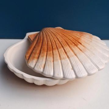 Michel Caugant terrine, coquille  beschikbaar voor biedingen