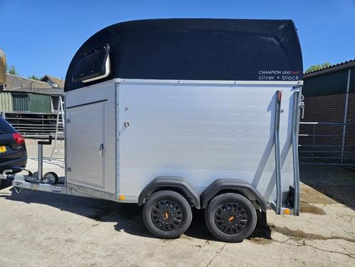 Böckmann 1.5, Dieren en Toebehoren, Paarden en Pony's | Trailers en Aanhangwagens, Zo goed als nieuw, 1½-paards trailer, Aluminium