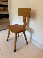 Vintage houten kinderstoeltje, Kinderen en Baby's, Kinderkamer | Tafels en Stoelen, Ophalen, Zo goed als nieuw, Stoel(en)