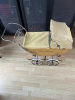 Vintage speelgoed poppenwagen, Ophalen