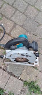 Makita cirkelzaag te koop, Doe-het-zelf en Verbouw, Gereedschap | Zaagmachines, Ophalen, Gebruikt, Cirkelzaag, 600 tot 1200 watt