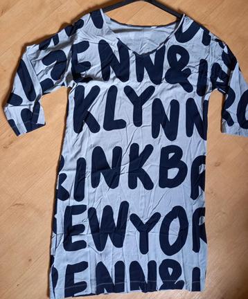 PENN & INK grijze jurk met letters, maat XL, 42 beschikbaar voor biedingen