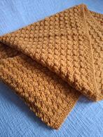 Handgemaakte herfst-oranje deken - 75x80cm, Ophalen of Verzenden, Nieuw, 70 tot 85 cm, Deken