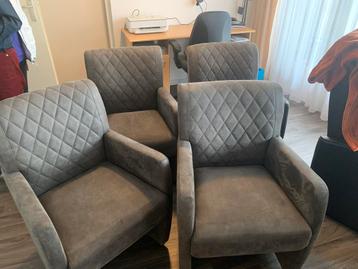 4 fauteuils 