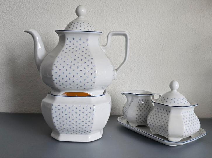 Theekransje Feltmann Bavaria Aurelia - Gaaf!, Antiek en Kunst, Antiek | Keramiek en Aardewerk, Ophalen of Verzenden