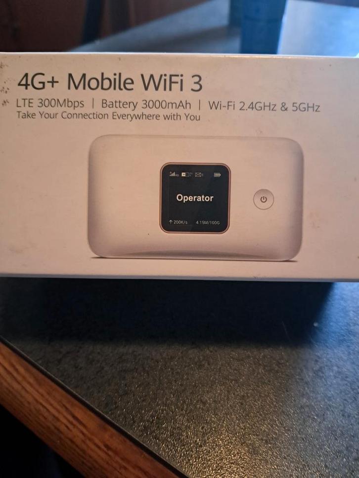 4G+ Mobile WiFi 3 - Mobiele Router, Telecommunicatie, Mobiele telefoons | Motorola, Zo goed als nieuw, Zonder abonnement, Zonder simlock