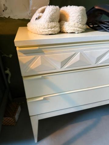 Nachtkastjes gebruikt