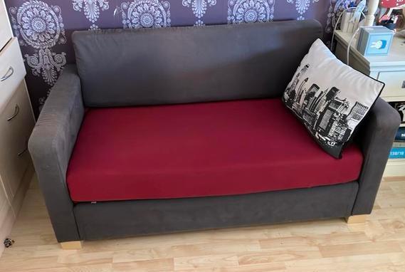 Slaapbankje *GRATIS*, Huis en Inrichting, Slaapkamer | Slaapbanken, Zo goed als nieuw, 140 cm, Tweepersoons, Ophalen