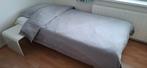 Eenpersoonsbed met wit frame, Ophalen, 90 cm, Eenpersoons, 190 cm of minder