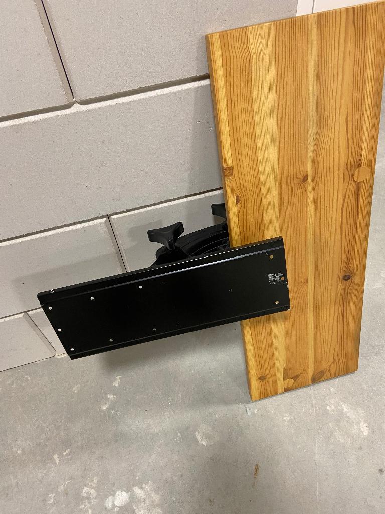 Toetsenbord plank, Huis en Inrichting, Bureaus, Ophalen, In hoogte verstelbaar, Zo goed als nieuw