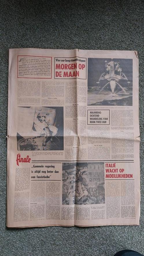 Het Binnenhof, Morgen op de maan, Verzamelen, Tijdschriften, Kranten en Knipsels, Krant, Nederland, 1960 tot 1980, Ophalen of Verzenden
