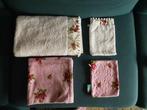 Badhanddoeken en badjas met ROZENmotief, Huis en Inrichting, Badkamer | Badtextiel en Accessoires, Ophalen of Verzenden, Nieuw