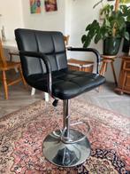 Twee barkrukken industrieel, Huis en Inrichting, 2 krukken, Ophalen, Kunststof, 60 tot 90 cm