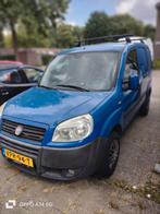 Fiat Doblo cargo 2009, Auto's, Bestelauto's, Voorwielaandrijving, 1596 cc, Stof, Zwart