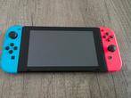 Nintendo Switch V1, Ophalen of Verzenden, Gebruikt, Met 2 controllers, Switch Original