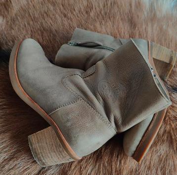 Leren AQA shoes enkellaarsjes mt 37 (model shabbies) beschikbaar voor biedingen