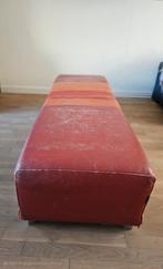 Roche Bobois - poef bank rood leer, Huis en Inrichting, Banken | Sofa's en Chaises Longues, Ophalen, Gebruikt, Leer