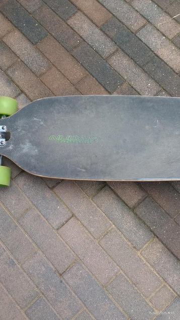 Longboard nijdam beschikbaar voor biedingen
