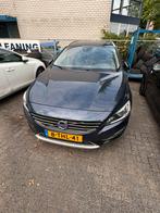 Volvo V60 D6 215pk Plug-in Hybrid exportprijs, Automaat, 1849 kg, Zwart, Blauw