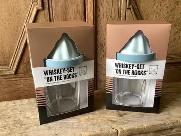 NIEUW set van 2 sets Whiskey glazen en vorm beschikbaar voor biedingen