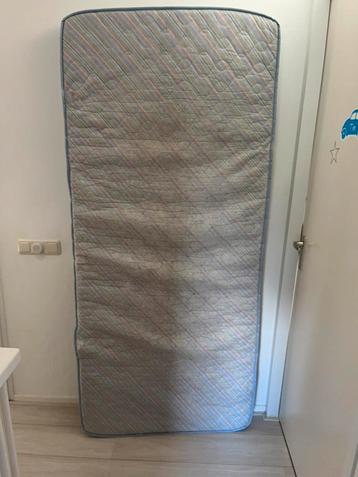 Matras 90 x 200 beschikbaar voor biedingen