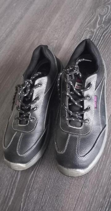 Koksschoenen / Werkschoenen maat 41 beschikbaar voor biedingen