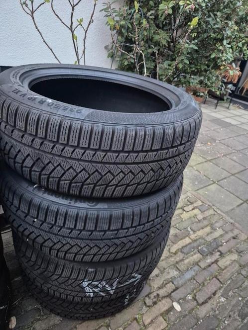 4 winterbanden continental 235/50R19103XL, Auto diversen, Autosport-onderdelen, Zo goed als nieuw, Ophalen