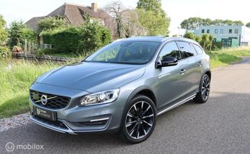 Volvo V60 Cross Country 2.0 D4 AUT / Pano / BLIS / Navi beschikbaar voor biedingen