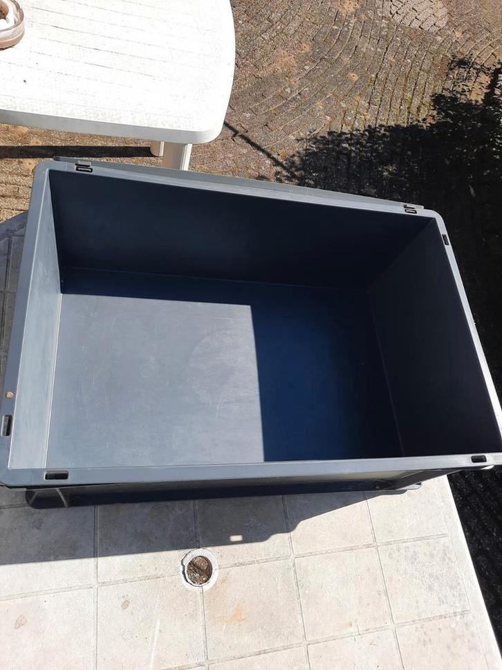 Opbergkasten van kunststof. Max 20 stuks. Met deksel, Tuin en Terras, Vijvers, Zo goed als nieuw, Ophalen