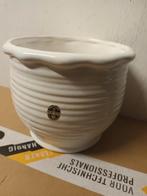 Witte Keramische Bloempot, Rond, Zo goed als nieuw, Aardewerk, Tuin