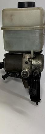 Nivo regelingspomp, Ophalen of Verzenden, Gebruikt, Toyota