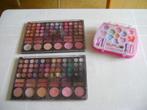 3 dozen kinder makeup waarvan 1 in koffertje met handvat, Ophalen of Verzenden, Gebruikt