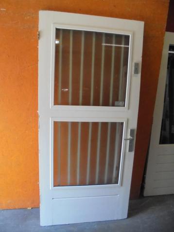 Buitendeur dubbelglas, 98 x 213 (nr. GG935) beschikbaar voor biedingen