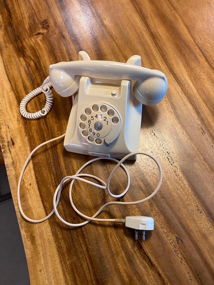 Vintage bakeliet telefoon,PTT Ericsson 1963,ivoorkleurig, Telecommunicatie, Vaste telefoons | Niet Draadloos, Zo goed als nieuw