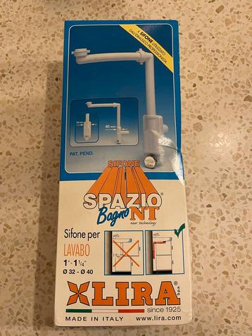 2x Nieuwe Ruimtebesparende Sifon beschikbaar voor biedingen