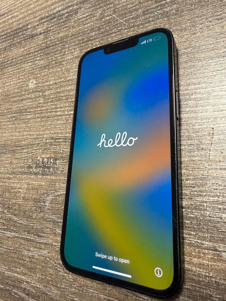 iPhone 14 – 256GB – Werkt perfect – Achterkant kapot, Telecommunicatie, Mobiele telefoons | Apple iPhone, Zo goed als nieuw, 256 GB