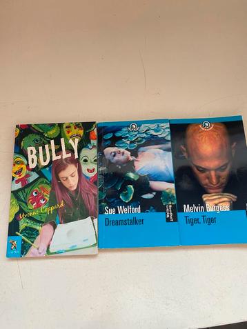 Lijsters boeken beschikbaar voor biedingen