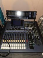 Digitale tafel met meterbrug en mixing systeem, Ophalen, Zo goed als nieuw, 20 kanalen of meer