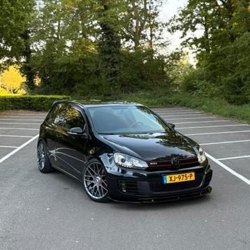 Volkswagen Golf 2.0 GTI 2011 Rotiform LED Stoelverwarming beschikbaar voor biedingen