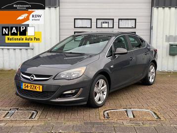Opel Astra 1.4 Turbo Cosmo Berlin Airco | Navi | Cruise | NW beschikbaar voor biedingen