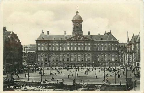 (388-106-035) Amsterdam Dam met Kon Paleis, Verzamelen, Ansichtkaarten | Nederland, Noord-Holland, Verzenden