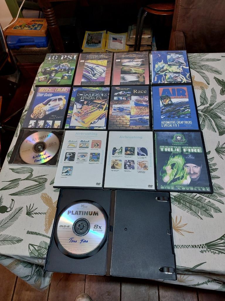 Airbrush dvd,s 13x, Ophalen of Verzenden