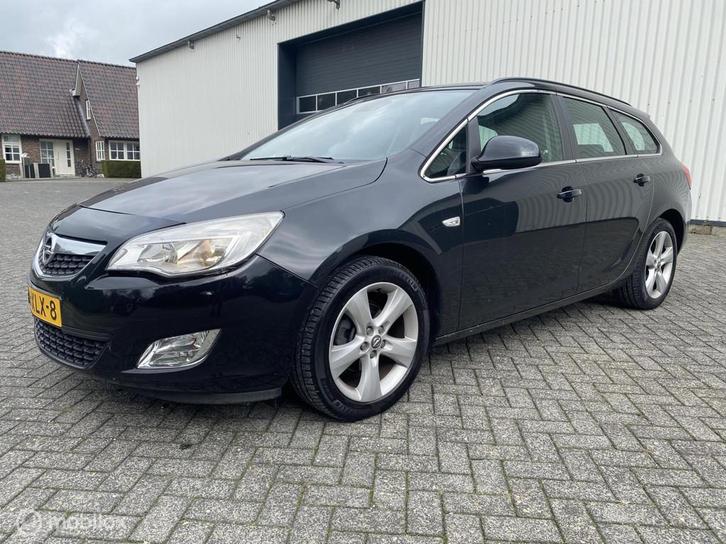 Opel Astra Sports Tourer 1.4 Turbo Business +, Auto's, Opel, Bedrijf, Te koop, Astra, ABS, Airbags, Airconditioning, Alarm, Bluetooth
