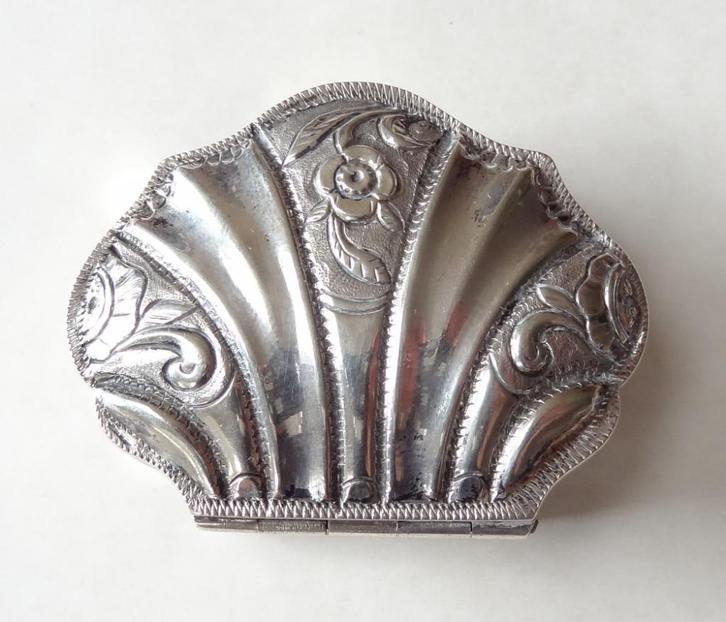 Snuifdoos, Middelburg, 1830, Cornelis Wendels, (1822-1849) M, Antiek en Kunst, Antiek | Goud en Zilver, Zilver, Verzenden