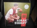 Boek + DVD Sjaak Swart 80, GESIGNEERD door Sjaak, 30 X 30 CM, Ophalen of Verzenden, Zo goed als nieuw, Ajax, Boek of Tijdschrift