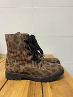 Bruine panter print laarsjes in maat 39, Tamaris, Bruin, Lage of Enkellaarzen, Ophalen of Verzenden