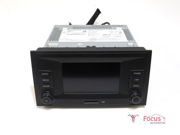 Radio CD Speler van een Seat Ibiza, Auto-onderdelen, Ophalen of Verzenden, 3 maanden garantie, Gebruikt, Seat