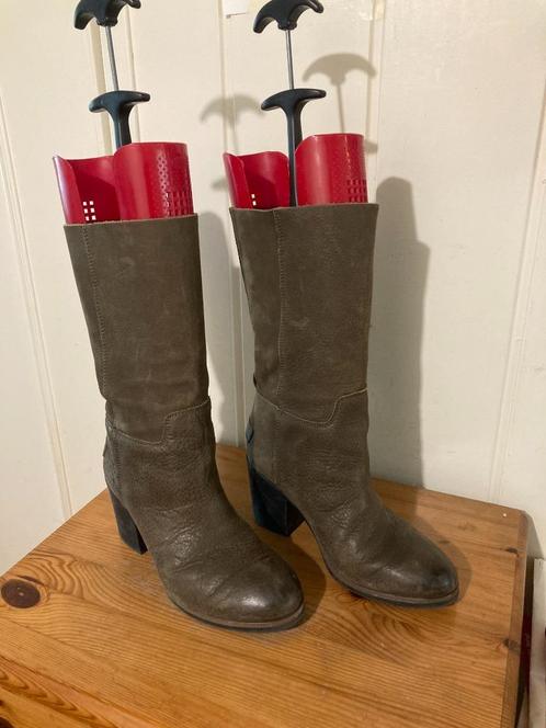 Elegante bruine leren laarzen hoge hak van Shabbies, maat 38, Kleding | Dames, Schoenen, Zo goed als nieuw, Hoge laarzen, Bruin